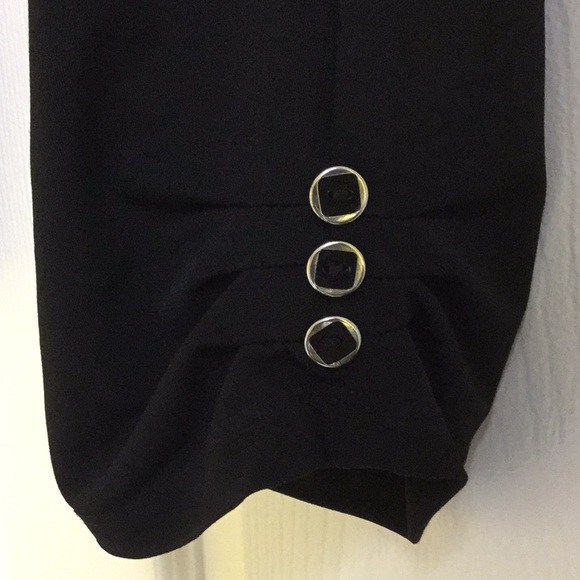 Dressy Capri style legging, loose fit - Picture 3 of 3